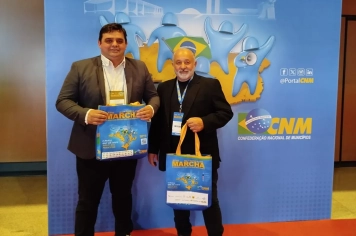 Prefeito e vice participam da marcha em Defesa dos Municípios em Brasília