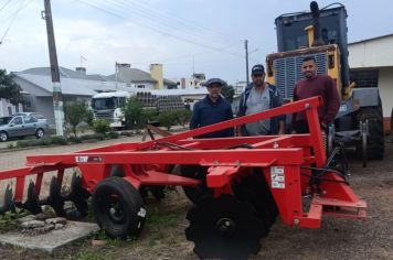 Secretaria de Agricultura recebe equipamentos para o fortalecimento da patrulha agrícola do município 