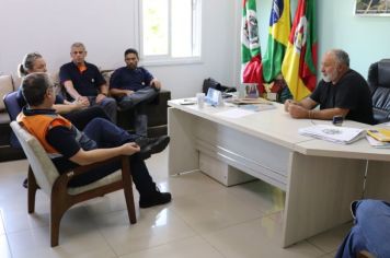 Defesa Civil realiza reunião para discutir reconstrução em Novo Cabrais