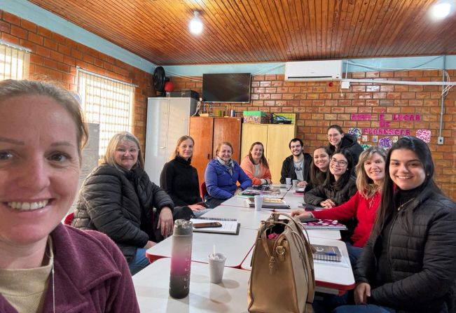 SME promove reuniões de planejamento de ações para a educação cabraisense
