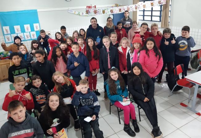 Educação Tributária é tema de roda de conversa na EMEF São Roque