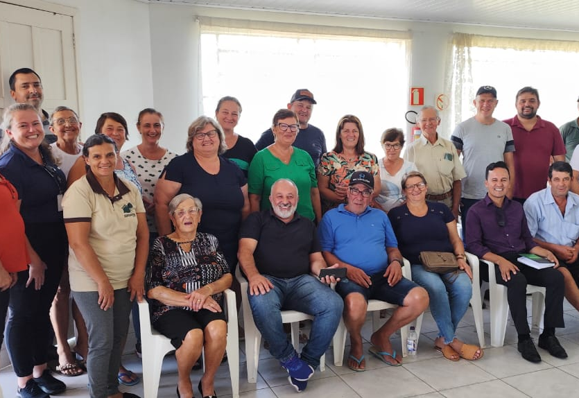 Coopercab reelege Mara Elaine  Scortegagna Flores como presidente