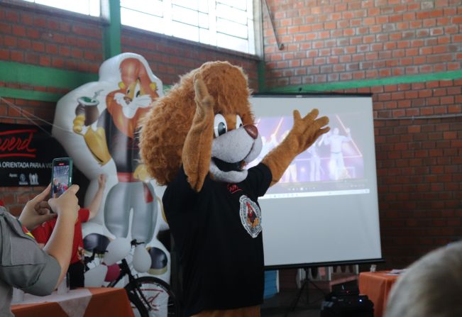 Formatura do Proerd reúne alunos na Teófilo Teodoro Streck