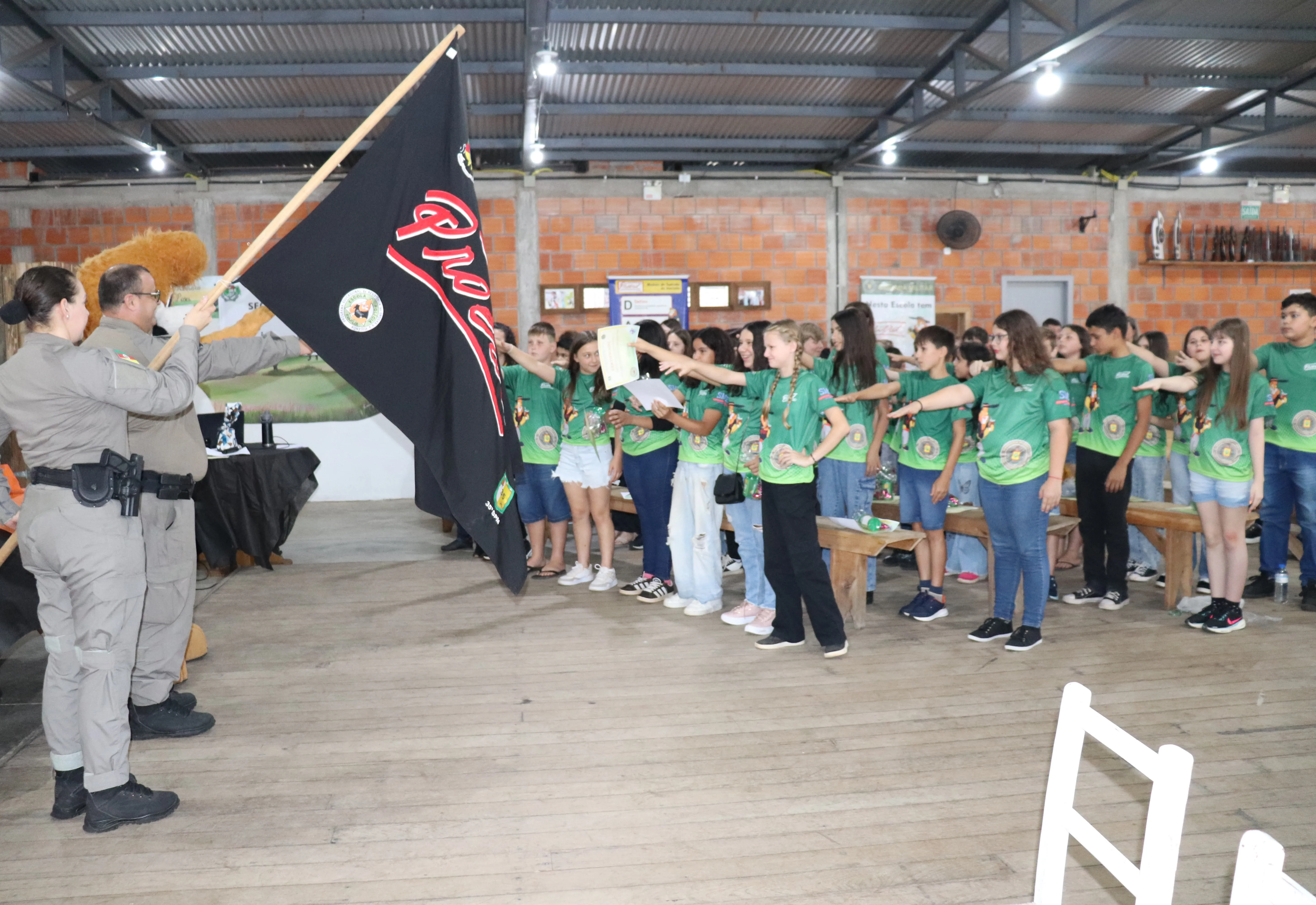 Proerd forma nova turma em Novo Cabrais e reforça compromisso dos estudantes com a prevenção às drogas